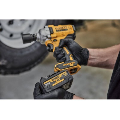 Гайковерт ударный аккумуляторный бесщёточный DeWALT DCF891P2G