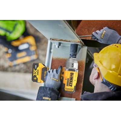 Гайковерт ударный аккумуляторный бесщёточный DeWALT DCF900P2T