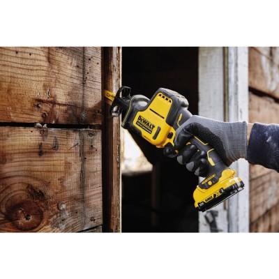 Пила сабельная аккумуляторная бесщёточная DeWALT DCS312NT