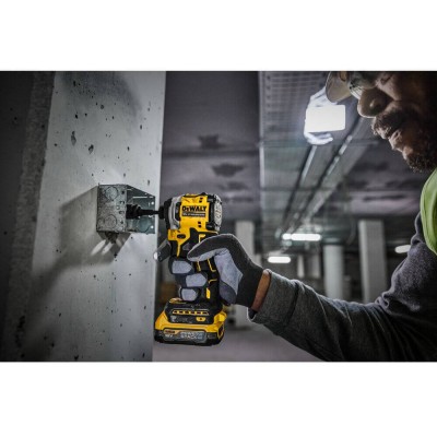 Шуруповёрт ударный аккумуляторный бесщёточный DeWALT DCF850E1T