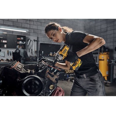Гайковерт акумуляторний безщітковий Dewalt DCF891NT