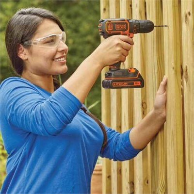 Дрель шуруповерт 18 вольт аккумуляторная Black+Decker BDCDC18B