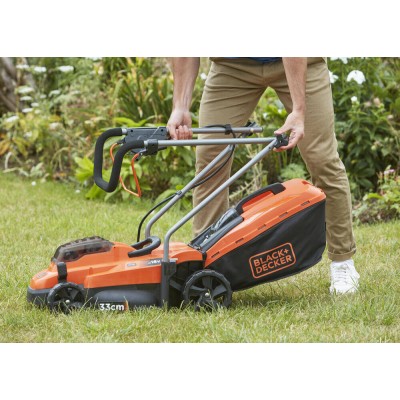 Газонокосарка акумуляторна BLACK+DECKER BCMW3318L2