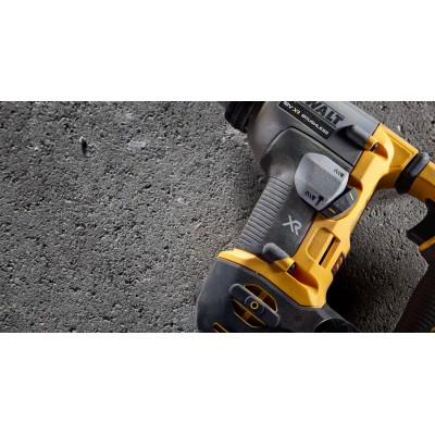 Перфоратор аккумуляторный бесщёточный SDS PLUS DeWALT DCH172NT