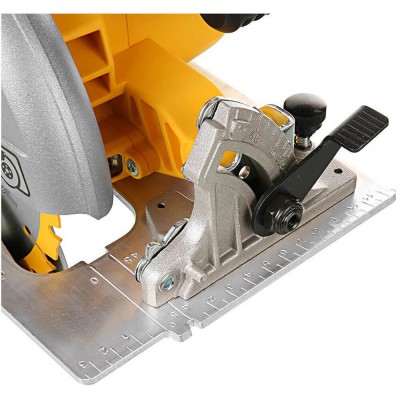 Пила циркулярная аккумуляторная дисковая Dewalt DCS570NT