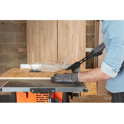 Циркулярная настольная пила сетевая Black+Decker BES720