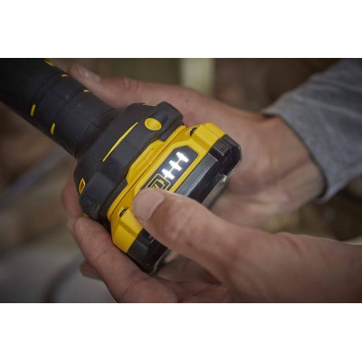 Ручной фонарь на аккумуляторе светодиодный Stanley Fatmax SFMCL020B