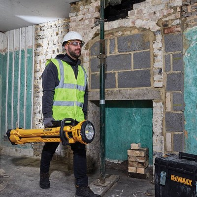 Світлодіодний ліхтар на акумуляторі Dewalt DCL079