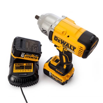 Гайковерт ударный аккумуляторный бесщёточный DeWALT DCF899P2