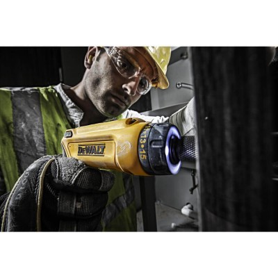 Отвертка аккумуляторная DeWALT DCF680G2