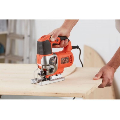 Пила лобзиковая сетевая BLACK+DECKER BES610