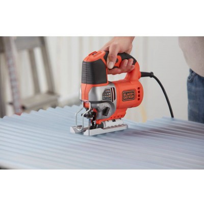 Пила лобзиковая сетевая BLACK+DECKER BES610