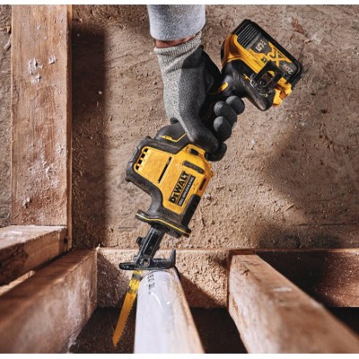 Пила сабельная аккумуляторная бесщёточная DeWALT DCS369NT