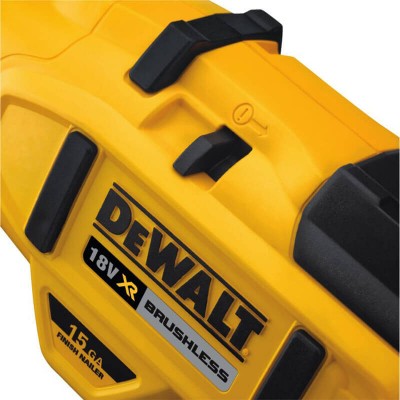 Пістолет цвяхозабивний акумуляторний безщітковий DeWALT DCN650N