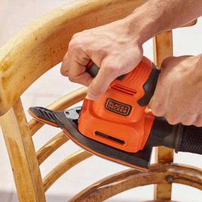 Вібраційна машина шліфувальна мережева Black+Decker BEW200