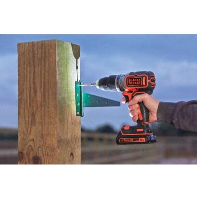 Аккумуляторная дрель шуруповерт Black Decker ударная бесщеточная BL188N
