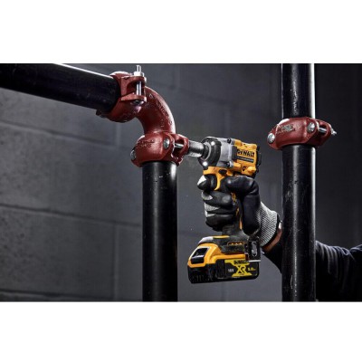 Гайковерт Деволт аккумуляторный ударный бесщёточный Dewalt DCF922P2T
