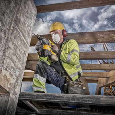 Полупрофессиональный перфоратор аккумуляторный бесщеточный DeWALT DCH333X2