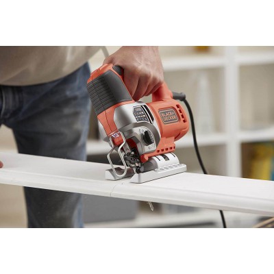 Ручний лобзик мережевий Black+Decker BES610K