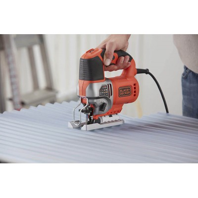 Ручний лобзик мережевий Black+Decker BES610K