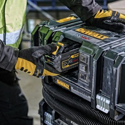Строительный пылесос для мелкой пыли аккумуляторный бесщёточный Dewalt DCV586MT2