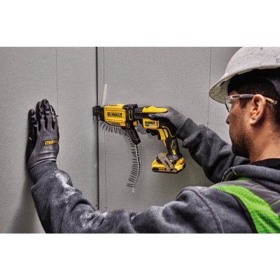 Шуруповерт безщітковий акумуляторний Dewalt DCF620N
