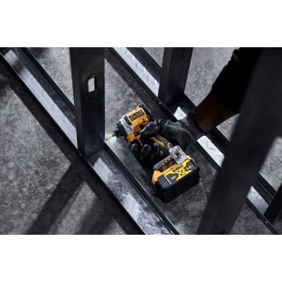 Шуруповерт Деволт ударный аккумуляторный бесщёточный Dewalt DCF850P2T