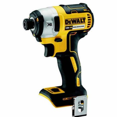 Набір з шести інструментів безщіткових DeWALT DCK685P3T