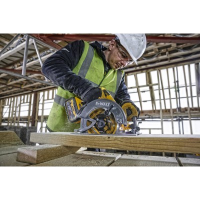 Пила дисковая аккумуляторная DeWALT DCS578T2