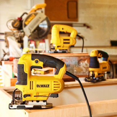Лобзік Деволт мережевий Dewalt DWE349