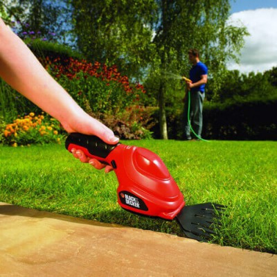 Ножницы аккумуляторные BLACK+DECKER GSL200
