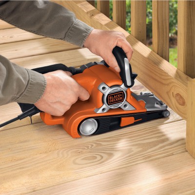 Шлифовальная машина по дереву ленточная сетевая Black+Decker KA88