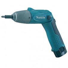 Аккумуляторный шуруповерт Makita DF 011 DS