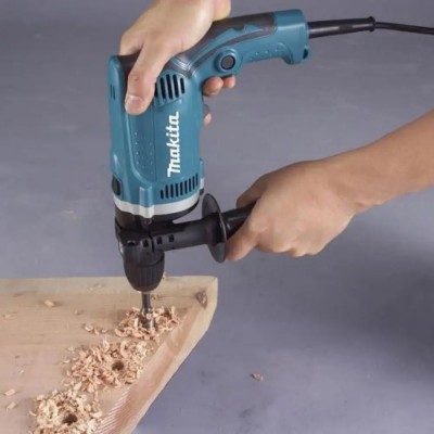 Дрель ударная Makita HP 1631K