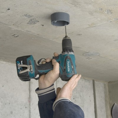 Аккумуляторная ударная дрель-шуруповерт Makita BHP 446 RFE