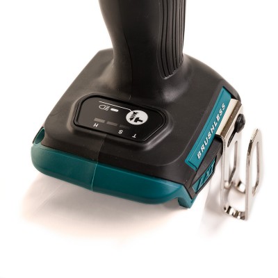 Акумуляторний ударний гвинтоверт Makita DTD 154 Z