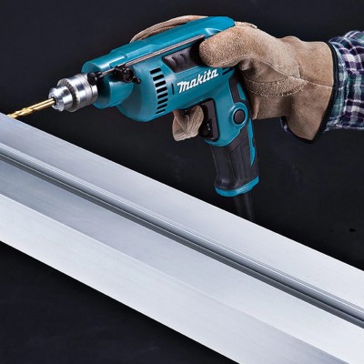 Дрель безударная Makita DP 2010