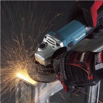 Кутова шліфувальна машина Makita 9557 HNG