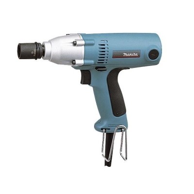 Ударный гайковерт Makita 6953