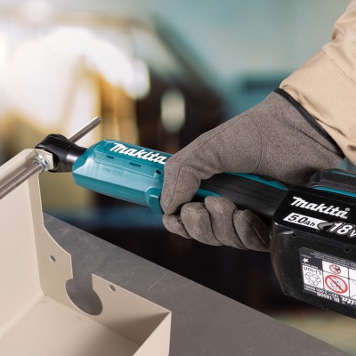 Аккумуляторный угловой гайковерт (гаечный ключ) Makita  DWR180Z (без АКБ)