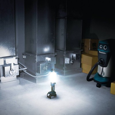 Аккумуляторный фонарь с USB Makita DEBDML807