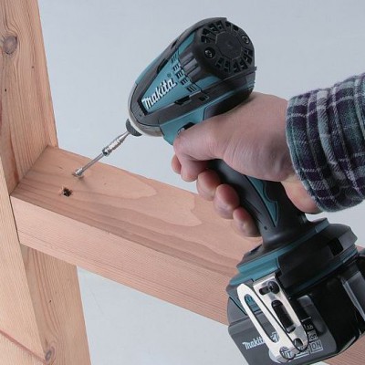 Аккумуляторный гайковерт Makita DTD 148 Z