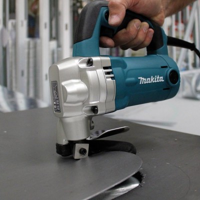 Листові ножиці Makita JS 3201 J