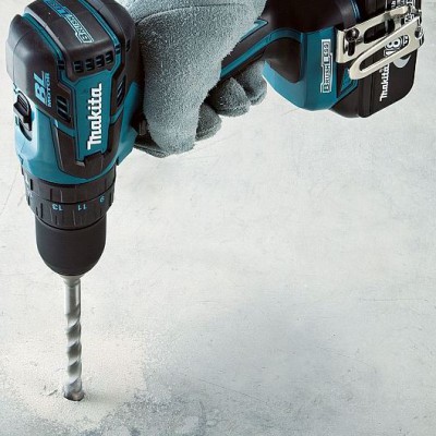 Акумуляторний ударний дриль-шуруповерт Makita DHP 480 RMJ