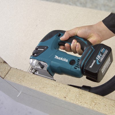 Акумуляторний лобзик Makita BJV 140 RFE