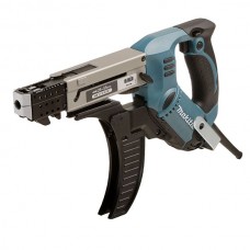 Магазинный шуруповерт Makita 6842