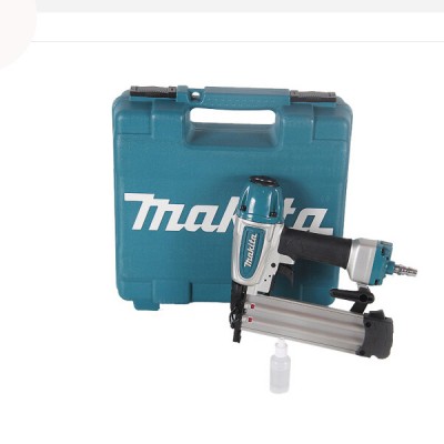 Пневматичний цвяхів Makita AF506