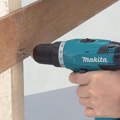 Аккумуляторная дрель-шуруповерт Makita 6261 DWLE 1,9 А·ч