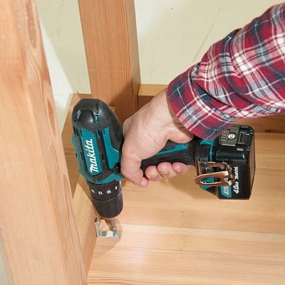 Акумуляторний дриль-шуруповерт Makita DF 331 DWYE