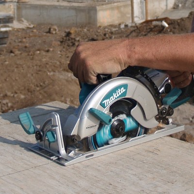 Гипоидная дисковая пила Makita 5477 NB